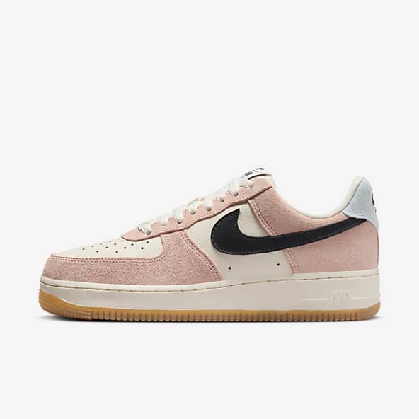 Chaussures Air Force 1. Nike CA